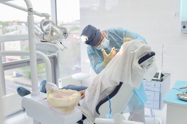 Best Weekend Emergency Dentist in Clinton, AR